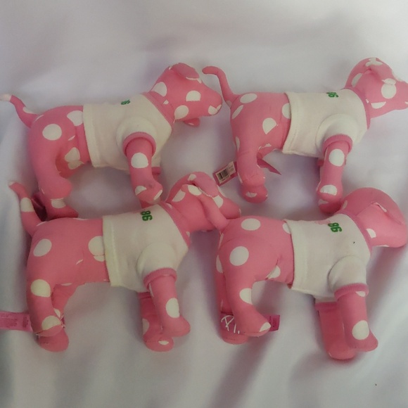 PINK dog - Picture 2 of 8